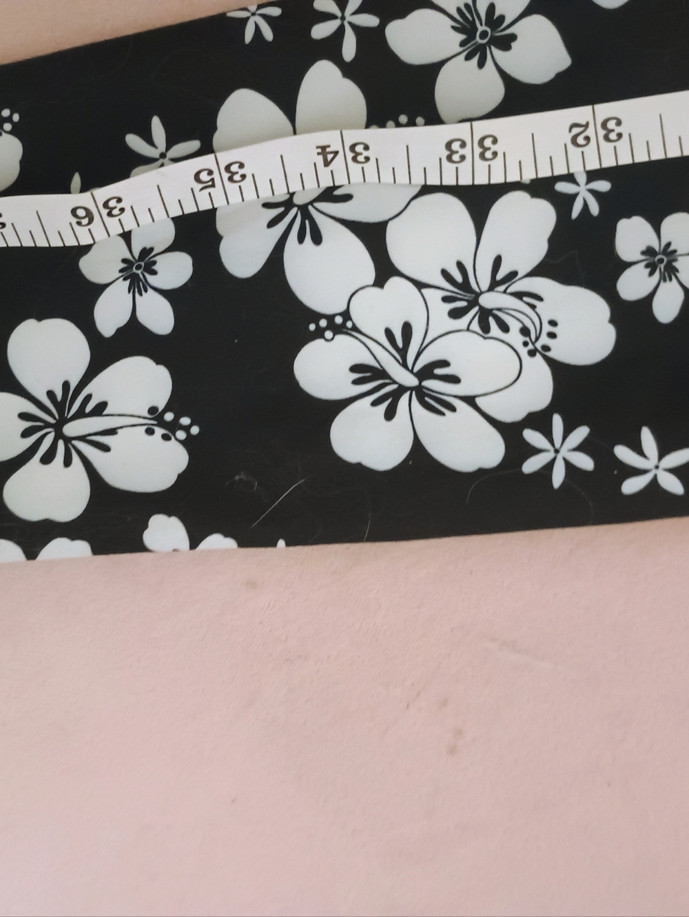 Frankie's Bikinis Active High-Waist Floral Print Leggings in Black NWT Large - Picture 9 of 9